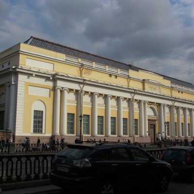 Корпус Бенуа
